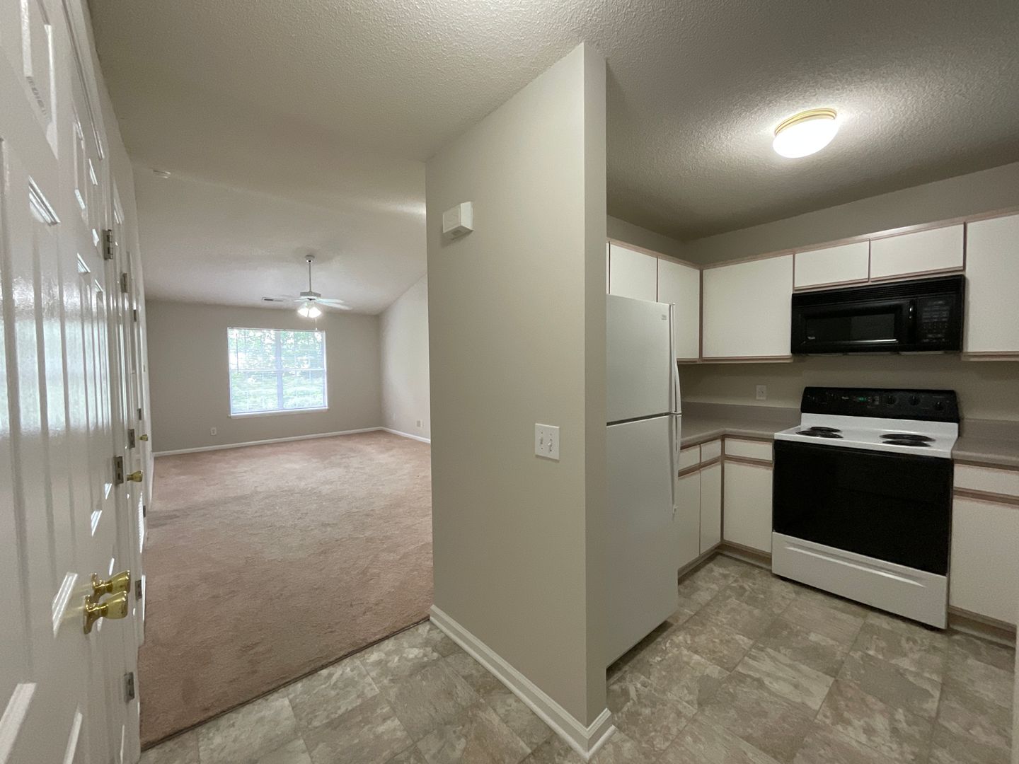 Greenville Apartment: 2707 Meridian Drive