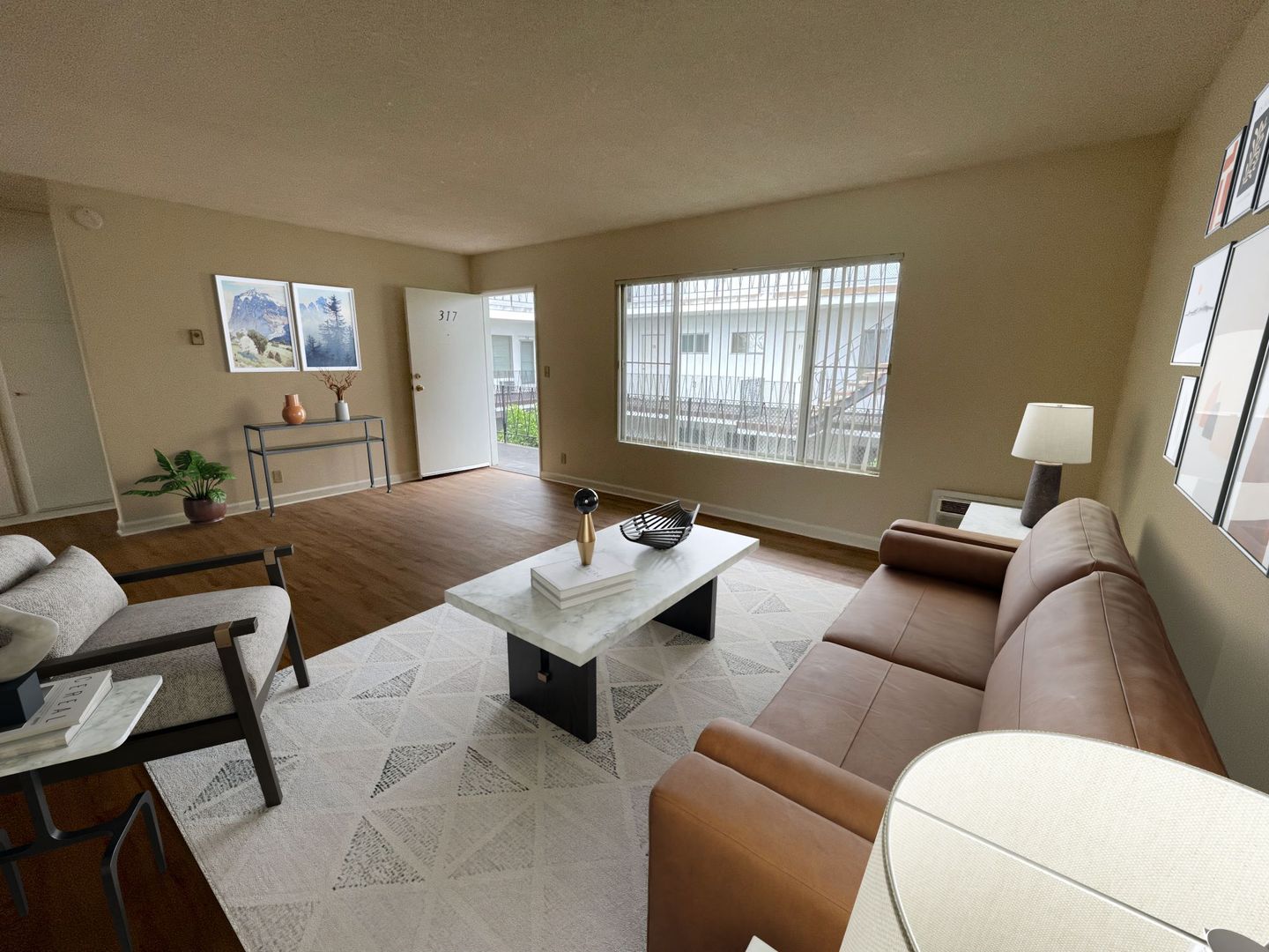 Glendale Apartment: 450 W. Doran St.