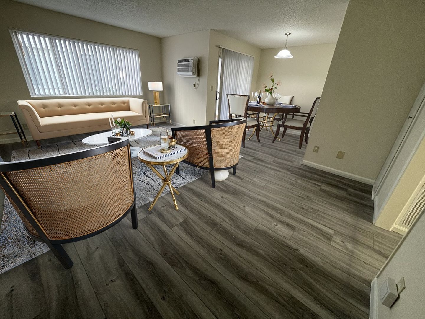 Burbank Apartment: 631 E. Orange Grove Ave.