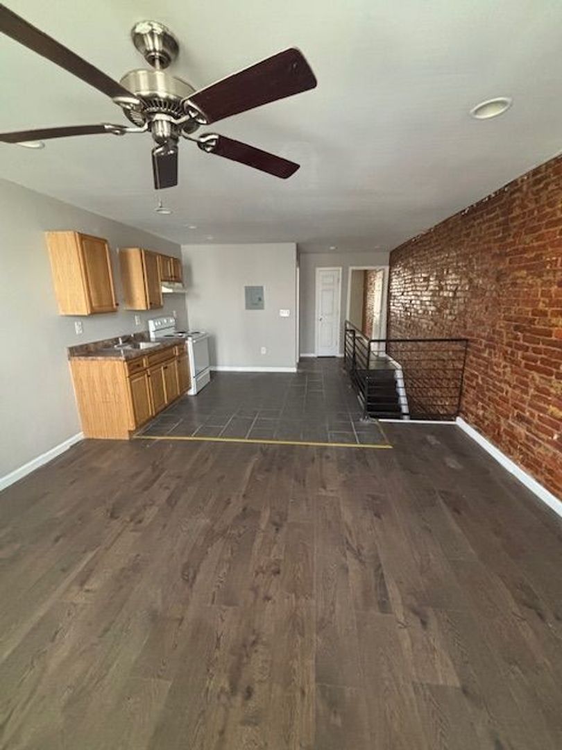 Philadelphia Apartment: 2066 E Pacific Street