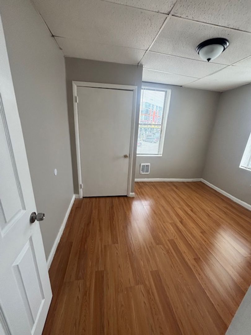 Philadelphia Apartment: 3416 Kensington Avenue