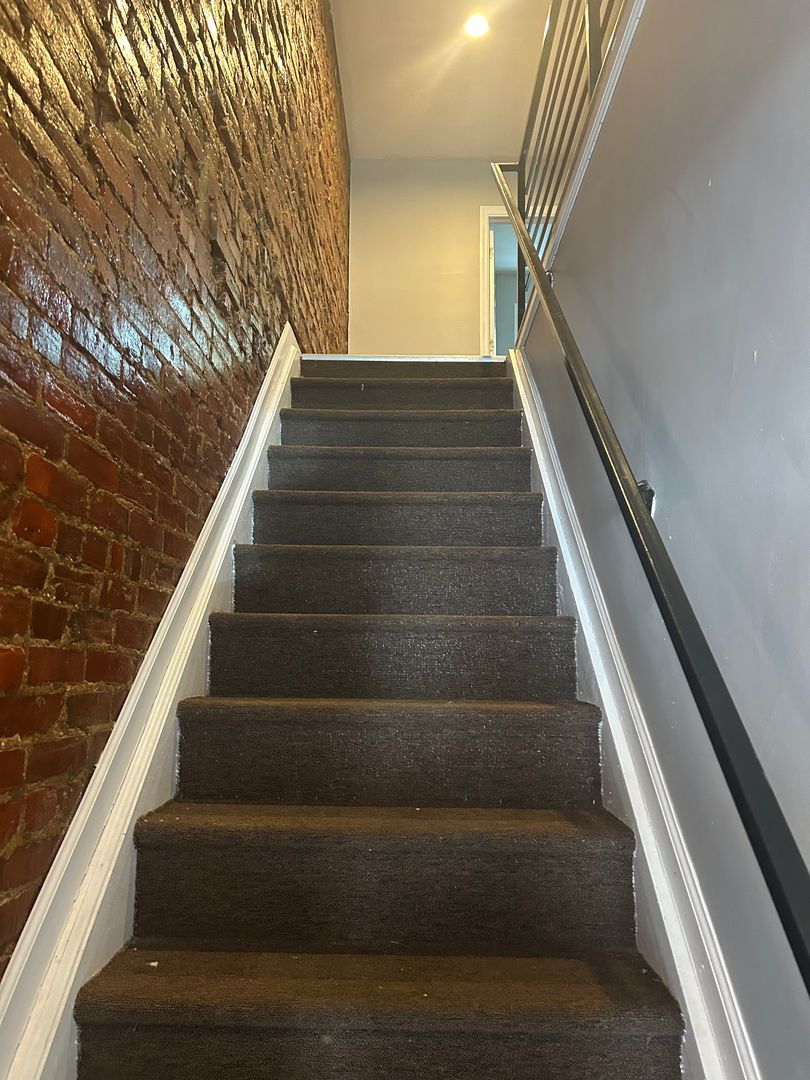 Philadelphia Apartment: 1864 E Cornwall Street