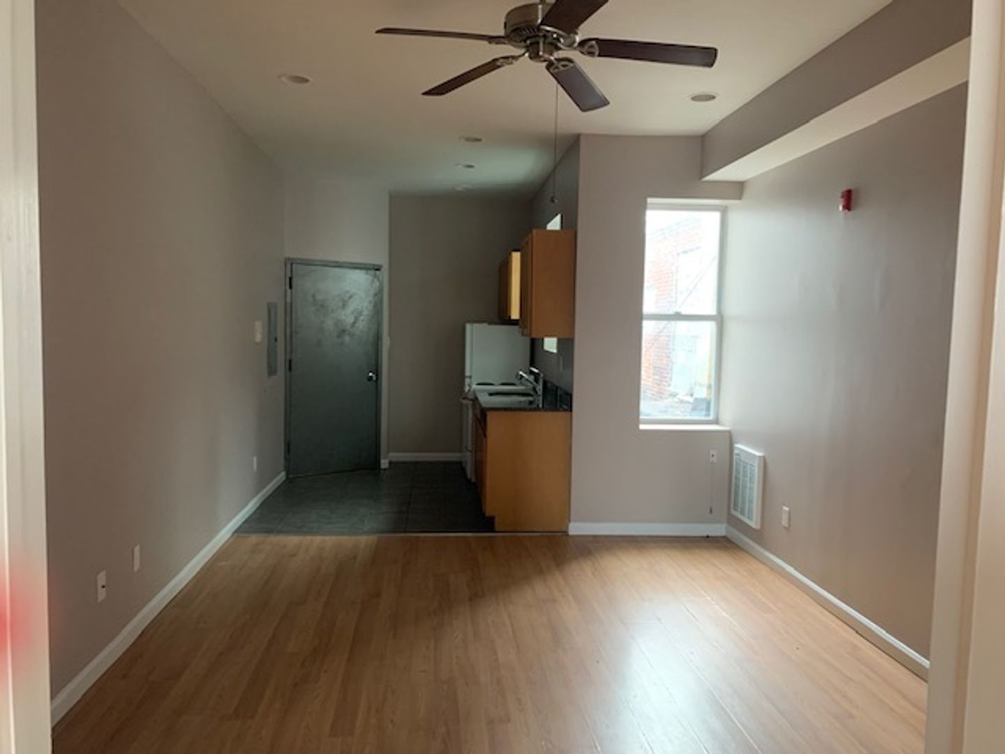 Philadelphia Apartment: 2977 Frankford Avenue