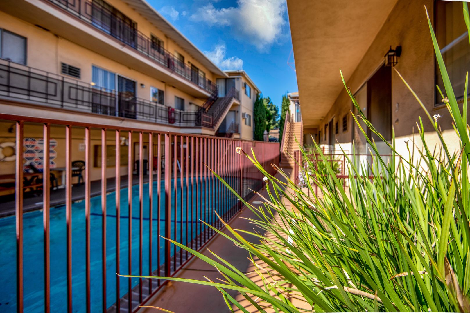 Burbank Apartment: 506 - 508 Palm Avenue