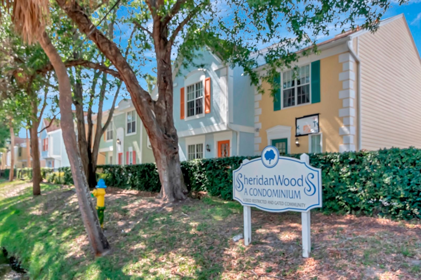 Tampa Townhome: 3396 W Wyoming Circle
