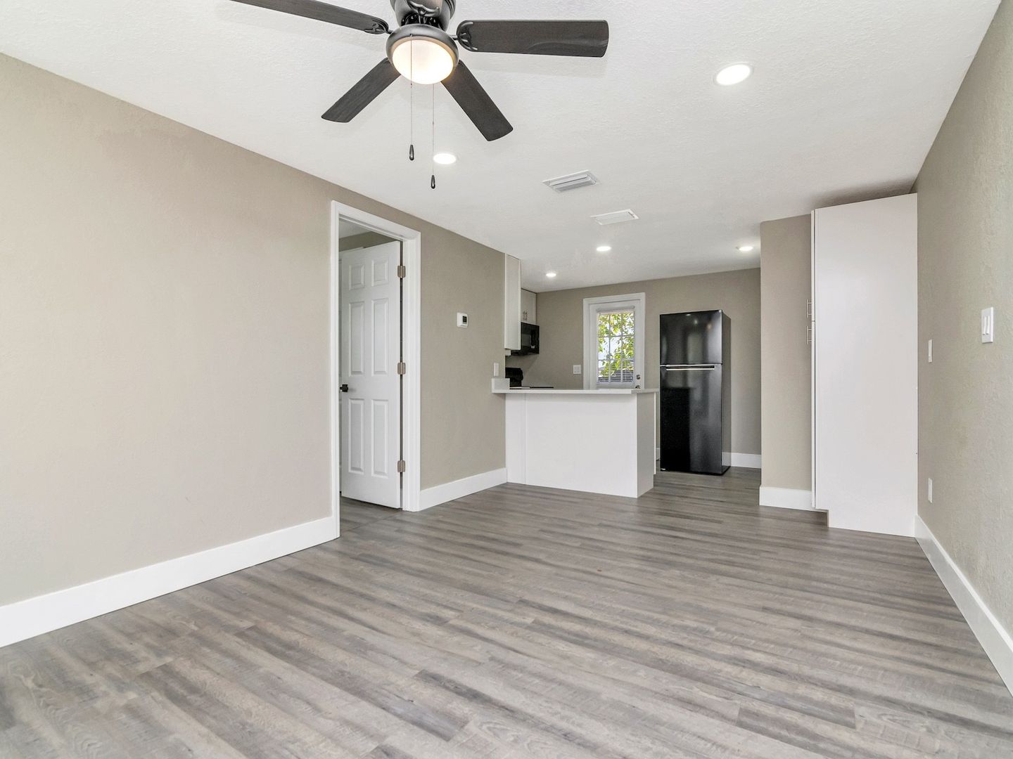 Brandon House: 104 Karde Lane Unit B