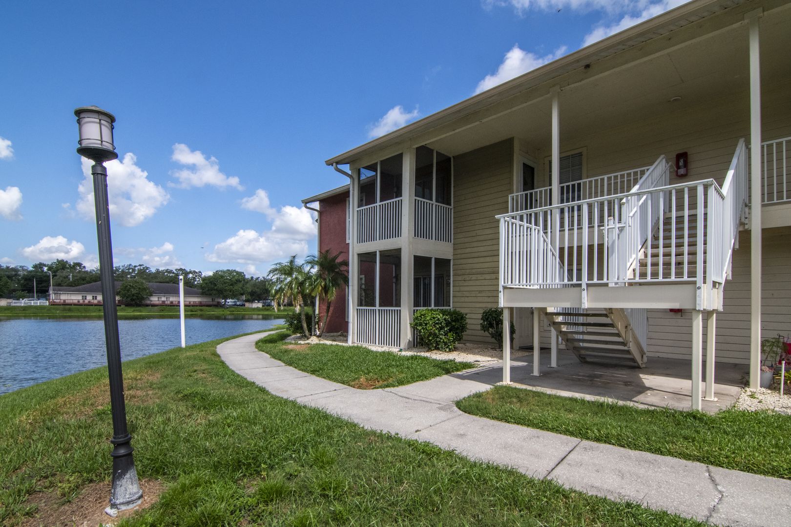 Brandon Condo: 221 Lake Brook Cir 205