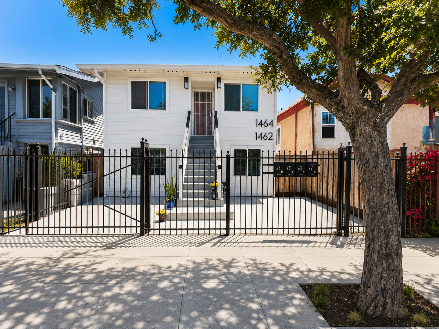 Oakland Apartment: 1464 55th Avenue