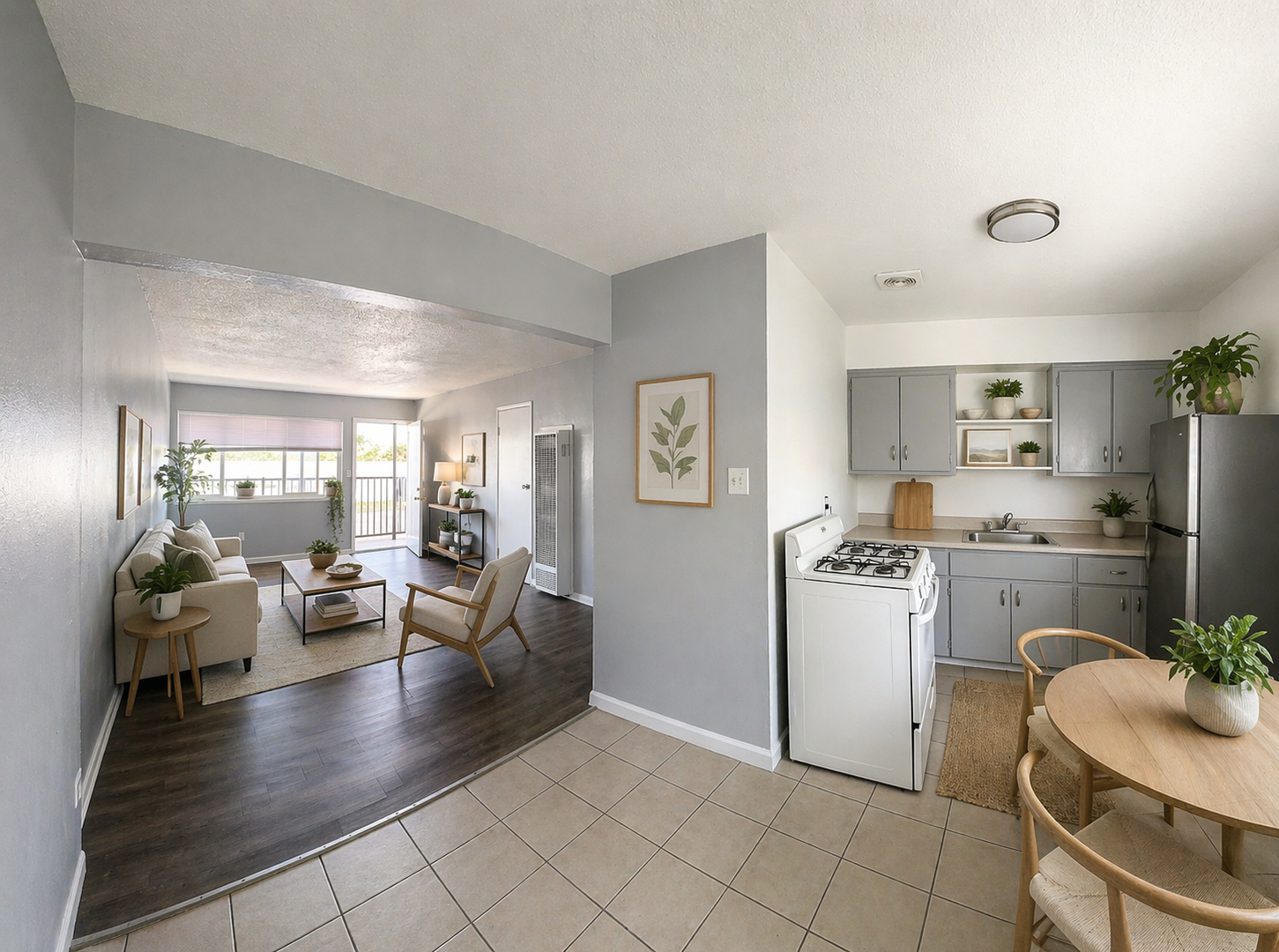 Oakland Apartment: 7123 Holly Street