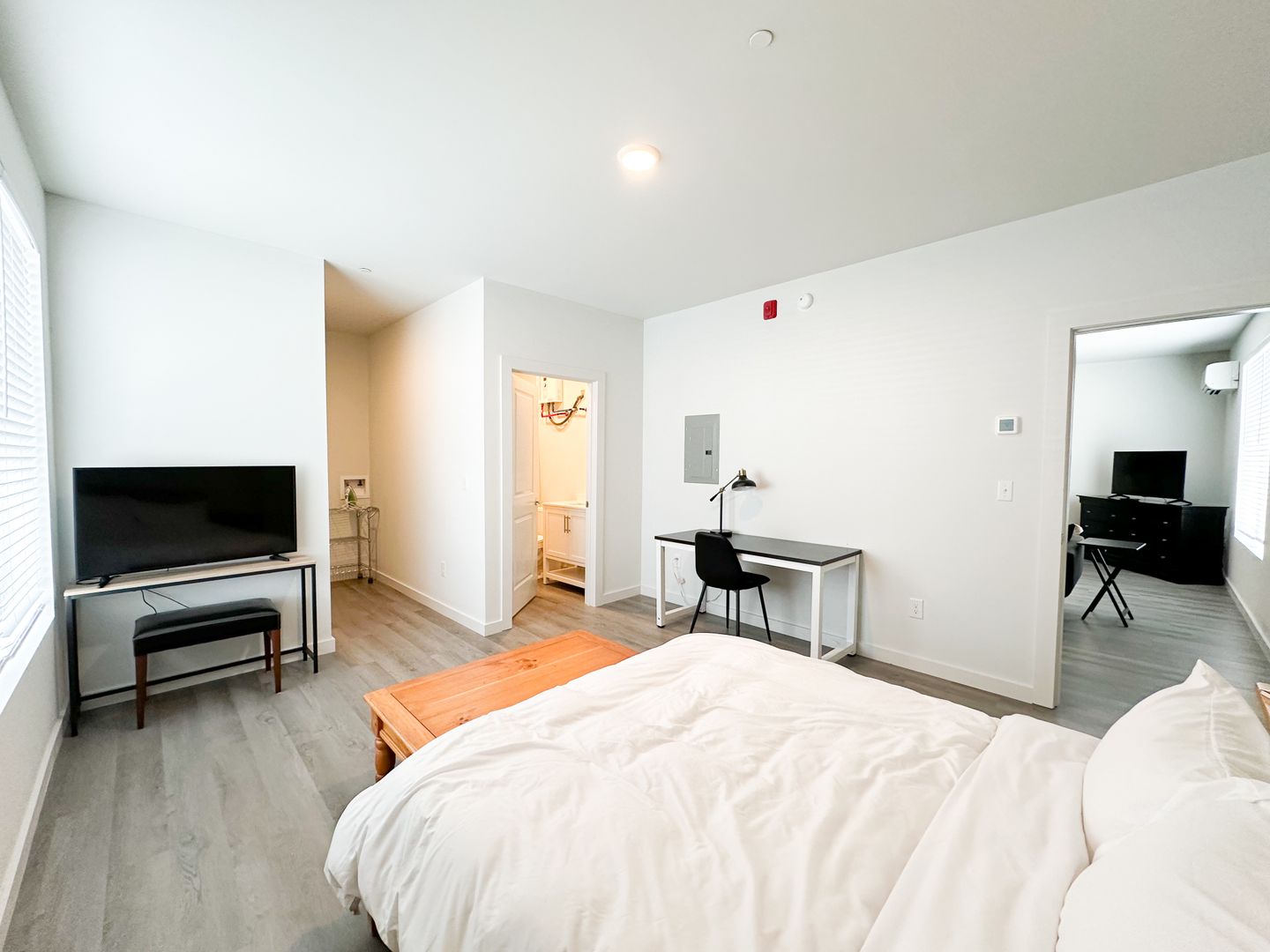 Clarksville Apartment: 518 Madison St