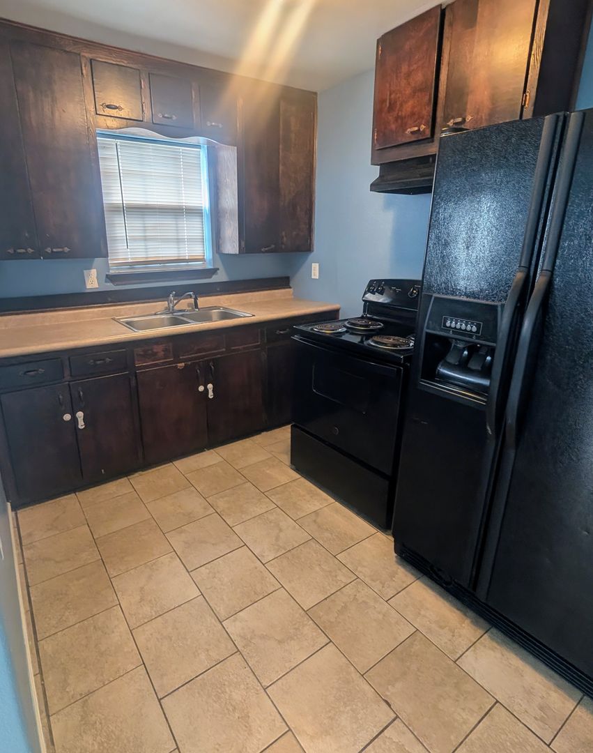 Copperas Cove Apartment: 903 S 19th Street