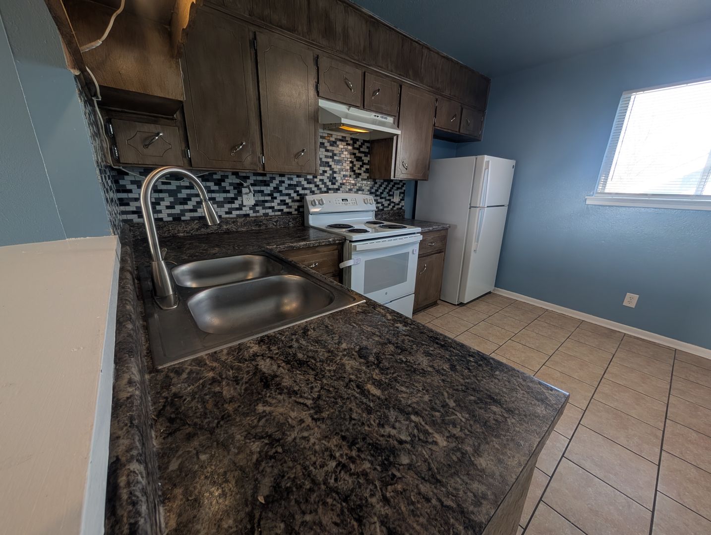 Killeen Apartment: 121 W Avenue A