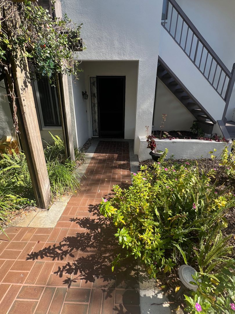 Safety Harbor Condo: 1709 Lake Cypress Dr