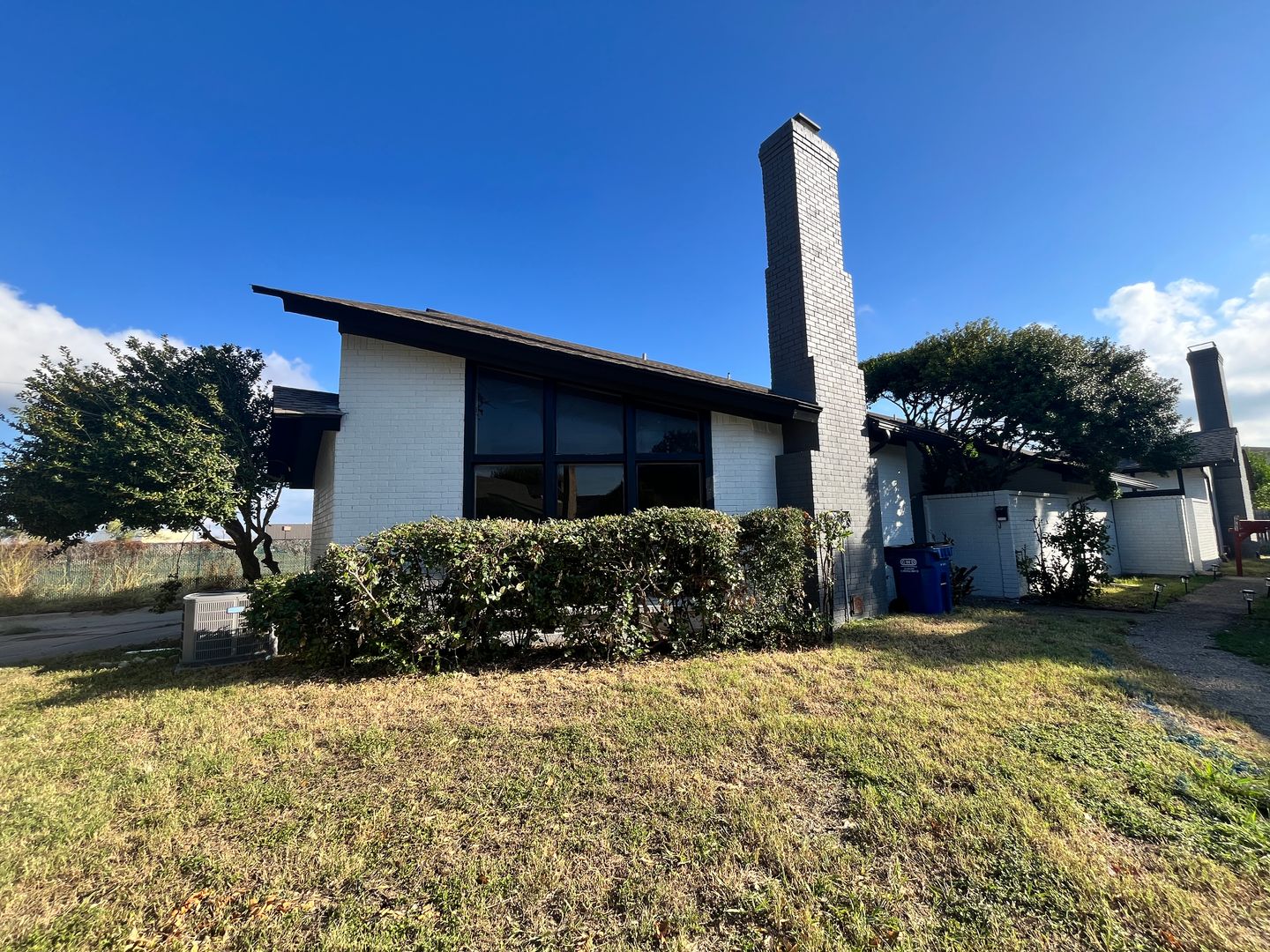 Dalworthington Gardens House: 2201 Seville Court