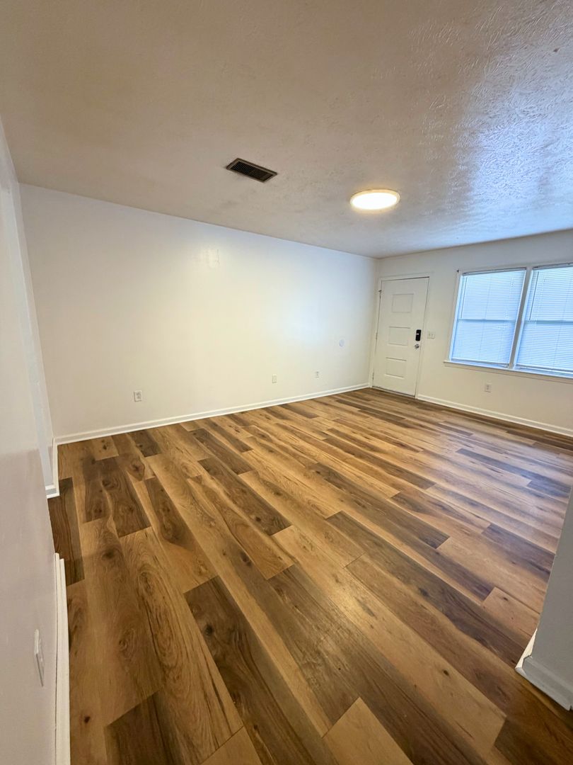 Greenville Multiplex: Randwood Court