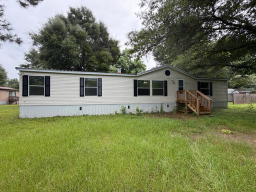 6147 Robin Road
