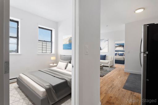Stunning 2 bedroom in an elevator building – photo 1