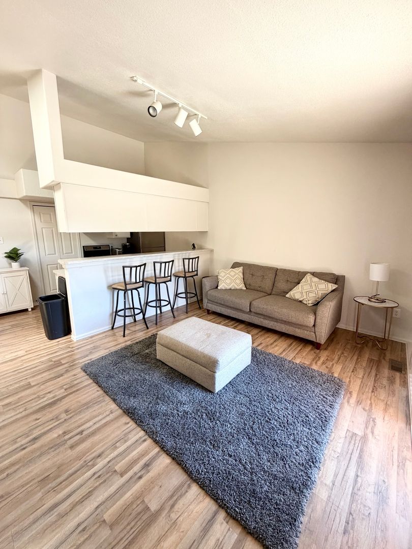 Pueblo Apartment: 28 Pineridge Ct.