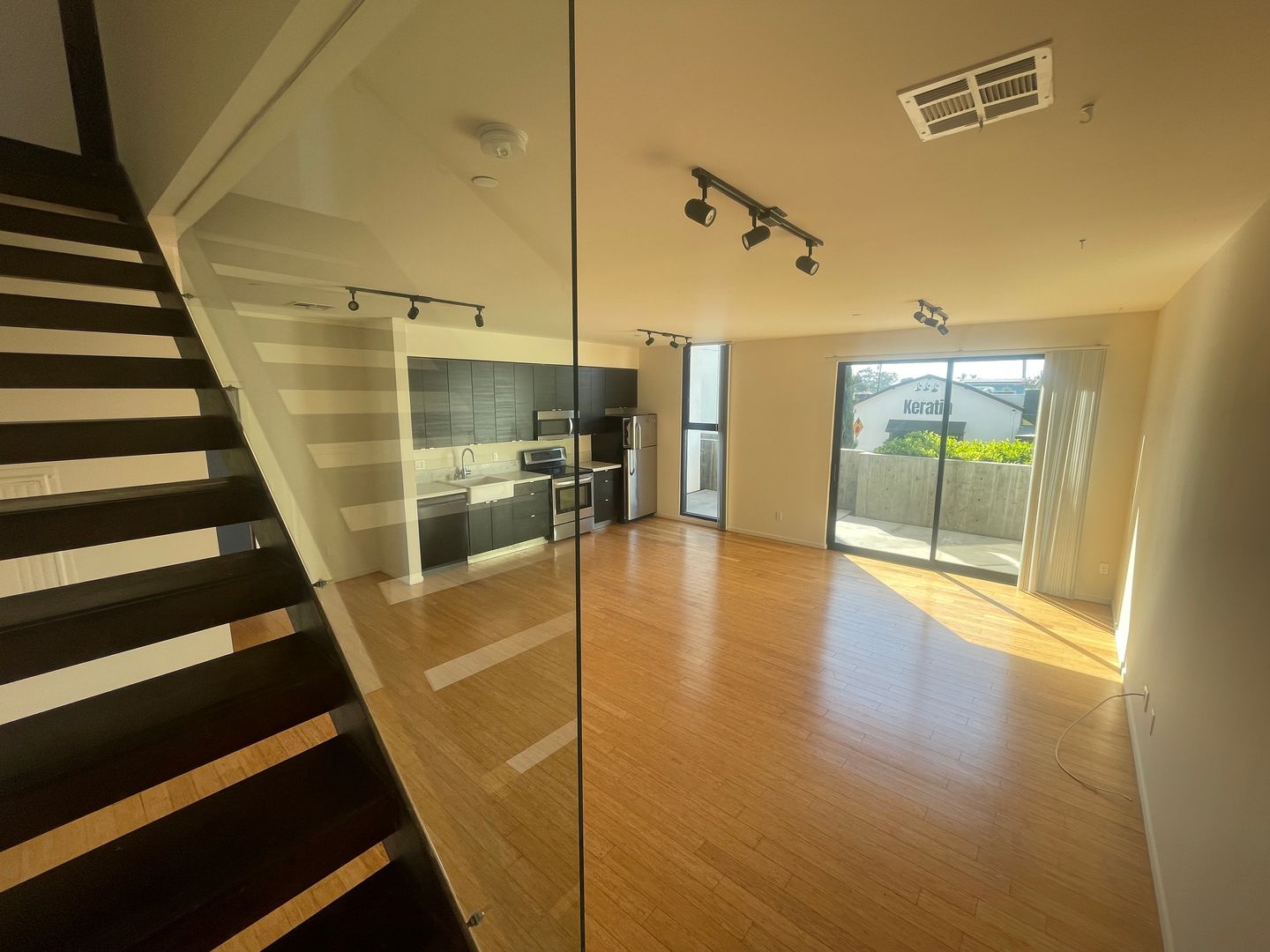 San Diego Apartment: 3000 Upas Street