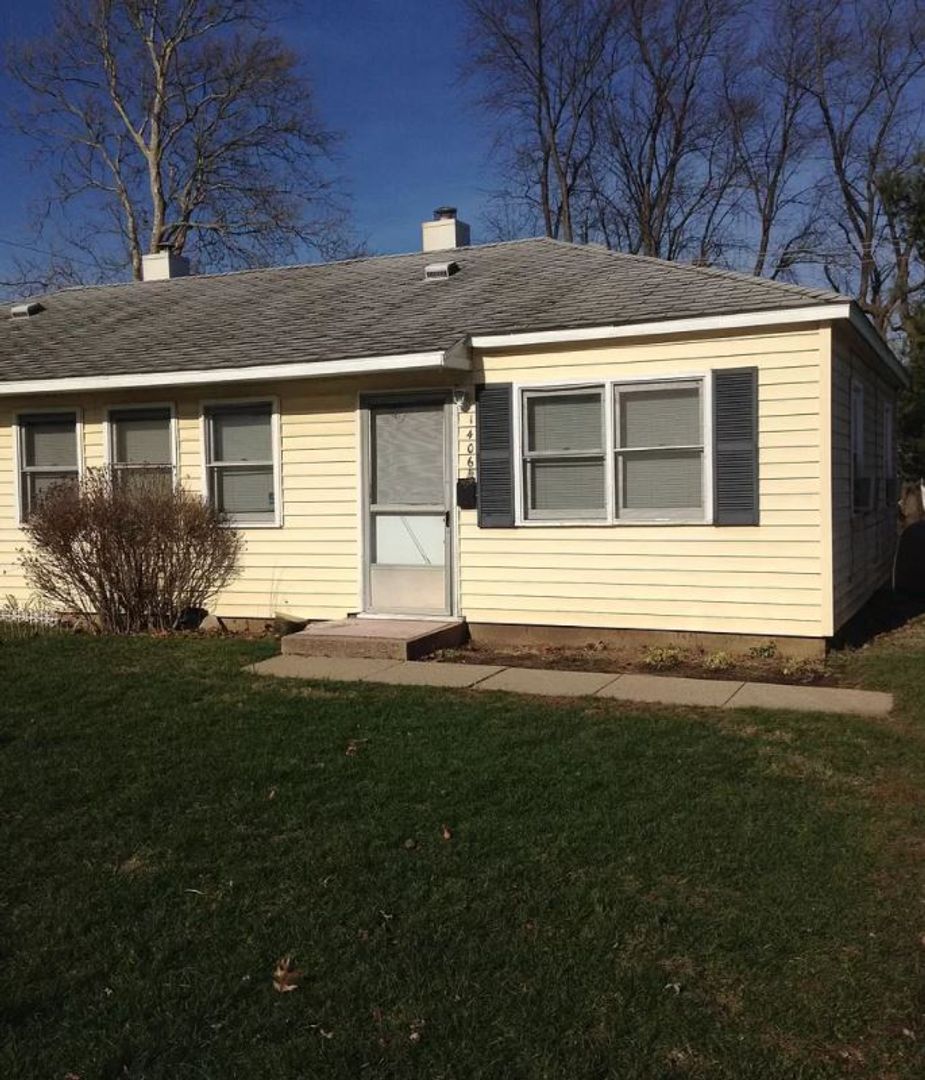 Urbana Apartment: 1406 Michigan