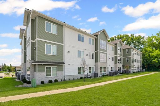 2414 N Neil St. – photo 1