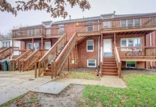 808 N Lincoln - 2B/1B