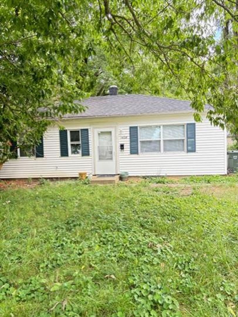 Urbana House: 1403 Laurel