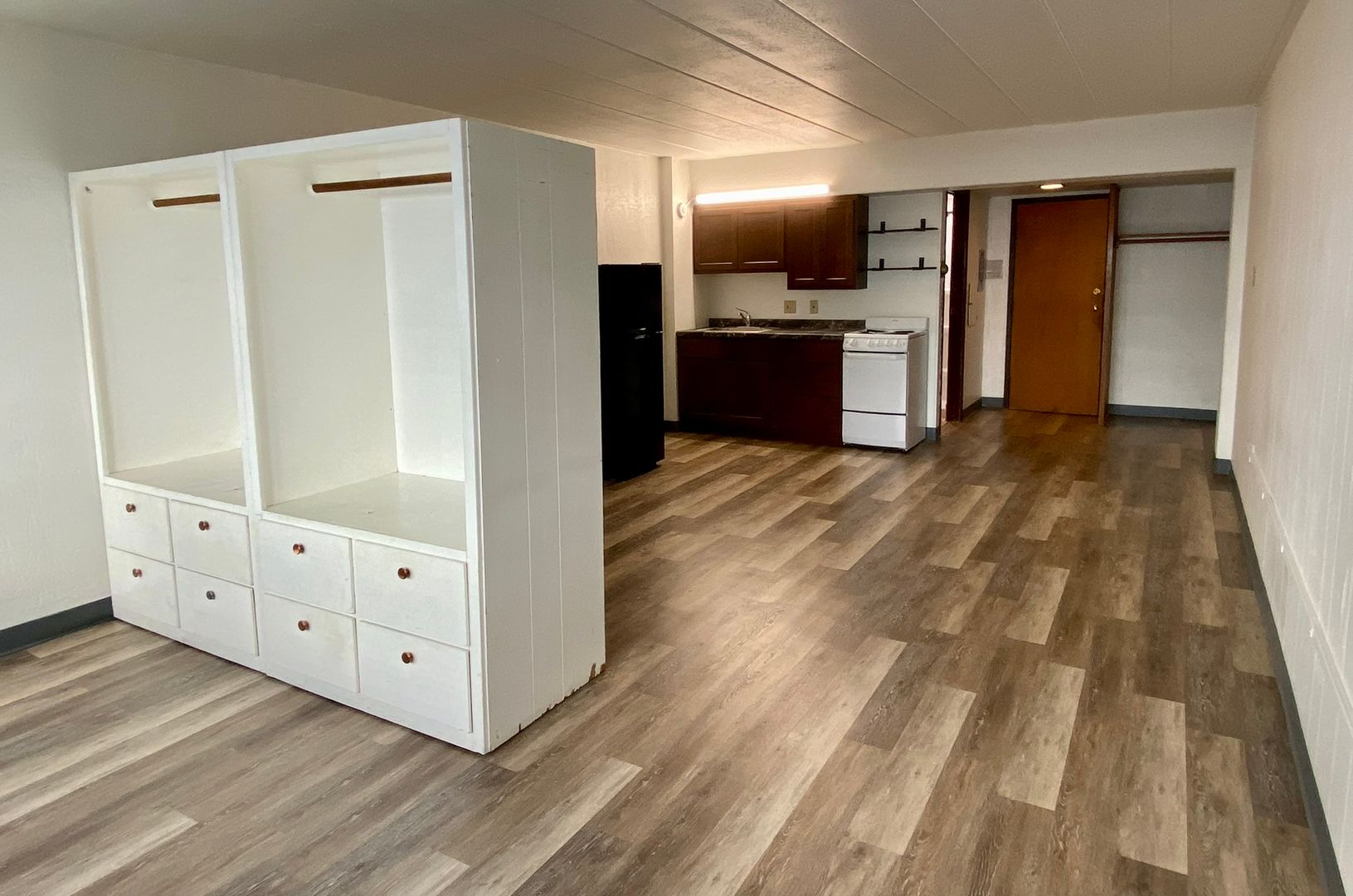 Madison Apartment: 140 W. Gorham St.