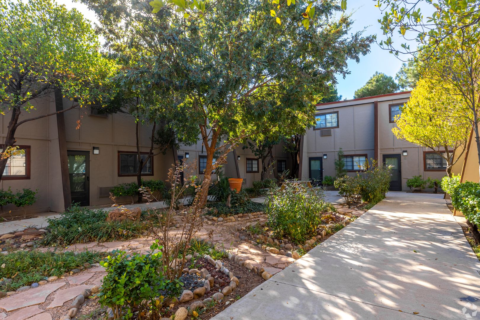 Lubbock Apartment: 4213 18th Street