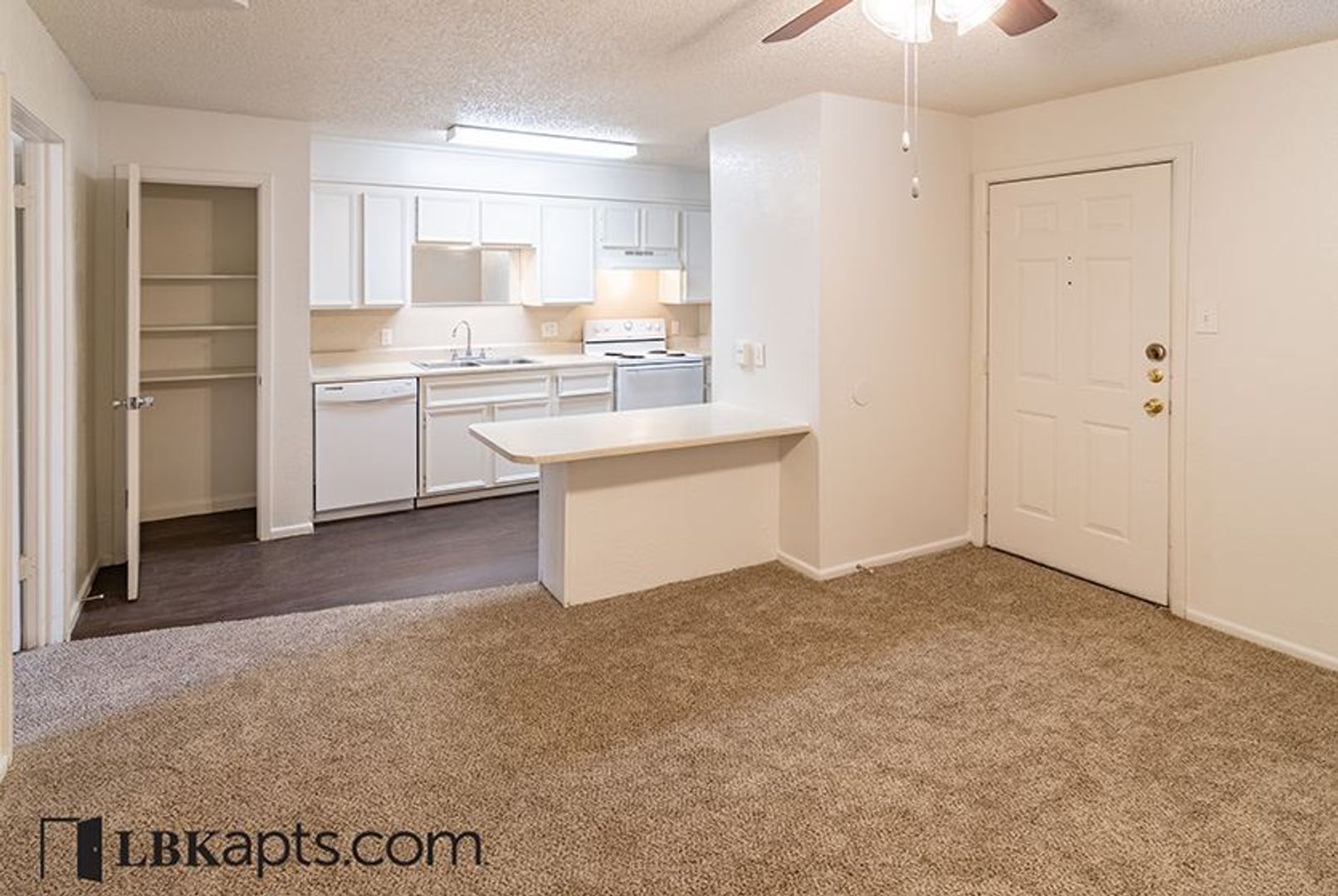Lubbock Apartment: 4312 17th Street