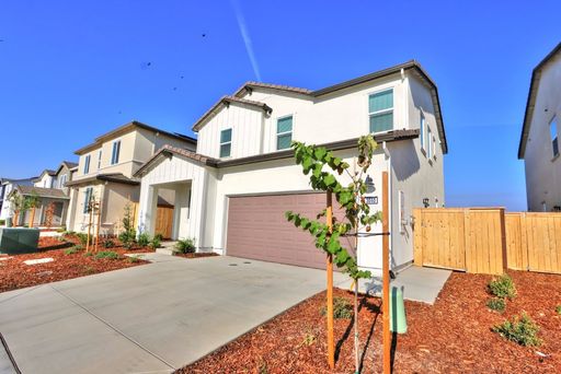 Beautiful West Roseville New Construction Home for Rent Now! – photo 1