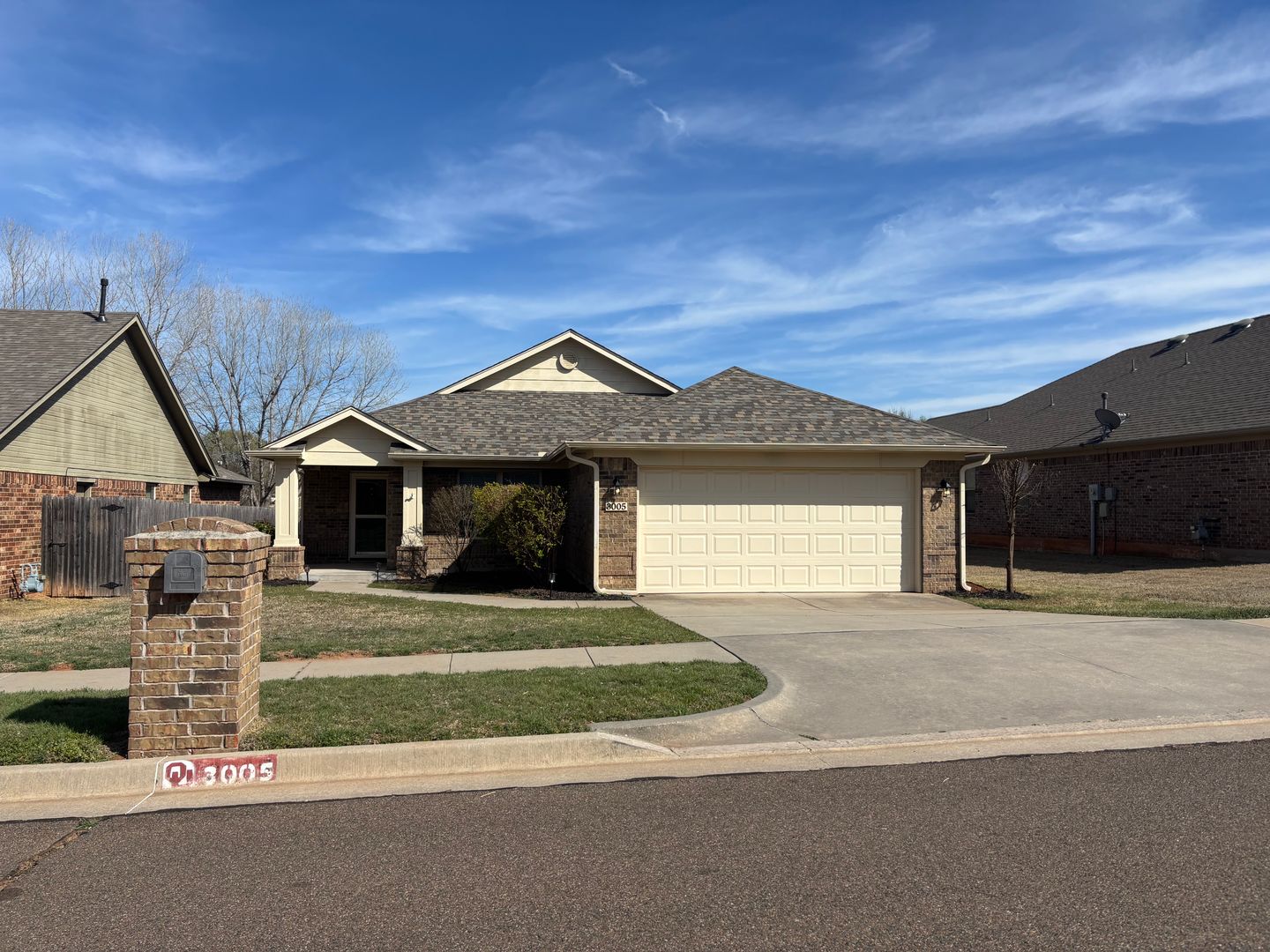 Norman House: 3005 Grant Road