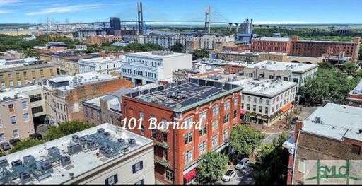 2 BED | 2 BATH | DOWNTOWN CONDO | GARAGE PARKING INCLUDED – photo 1