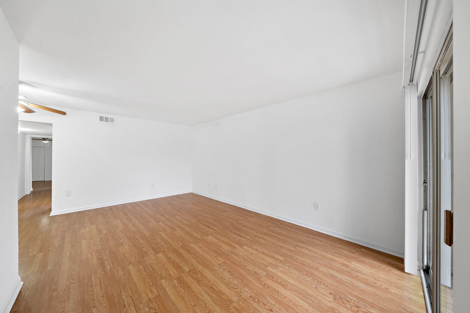 Galveston Apartment: 711 Holiday Drive