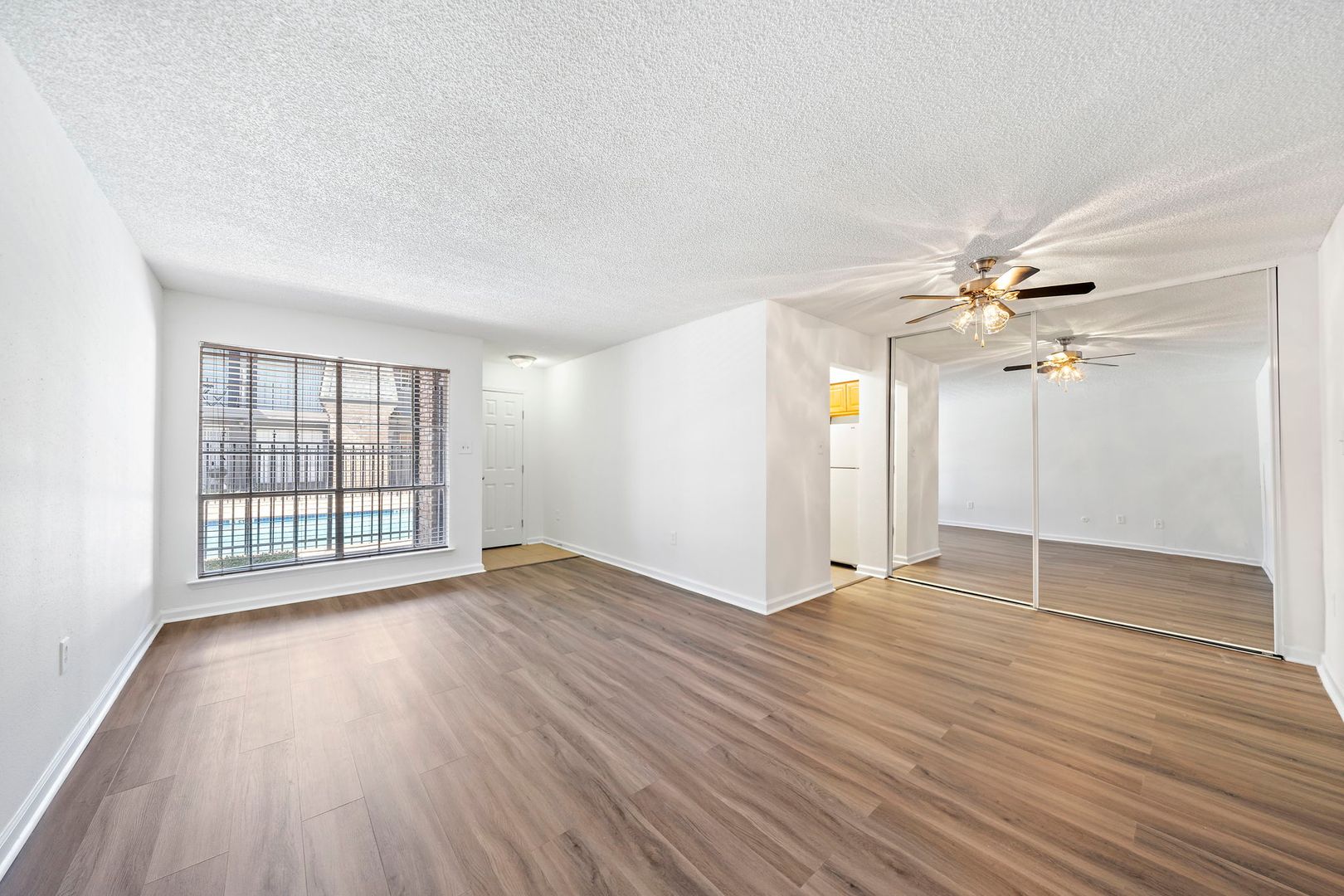Galveston Apartment: 711 Holiday Drive
