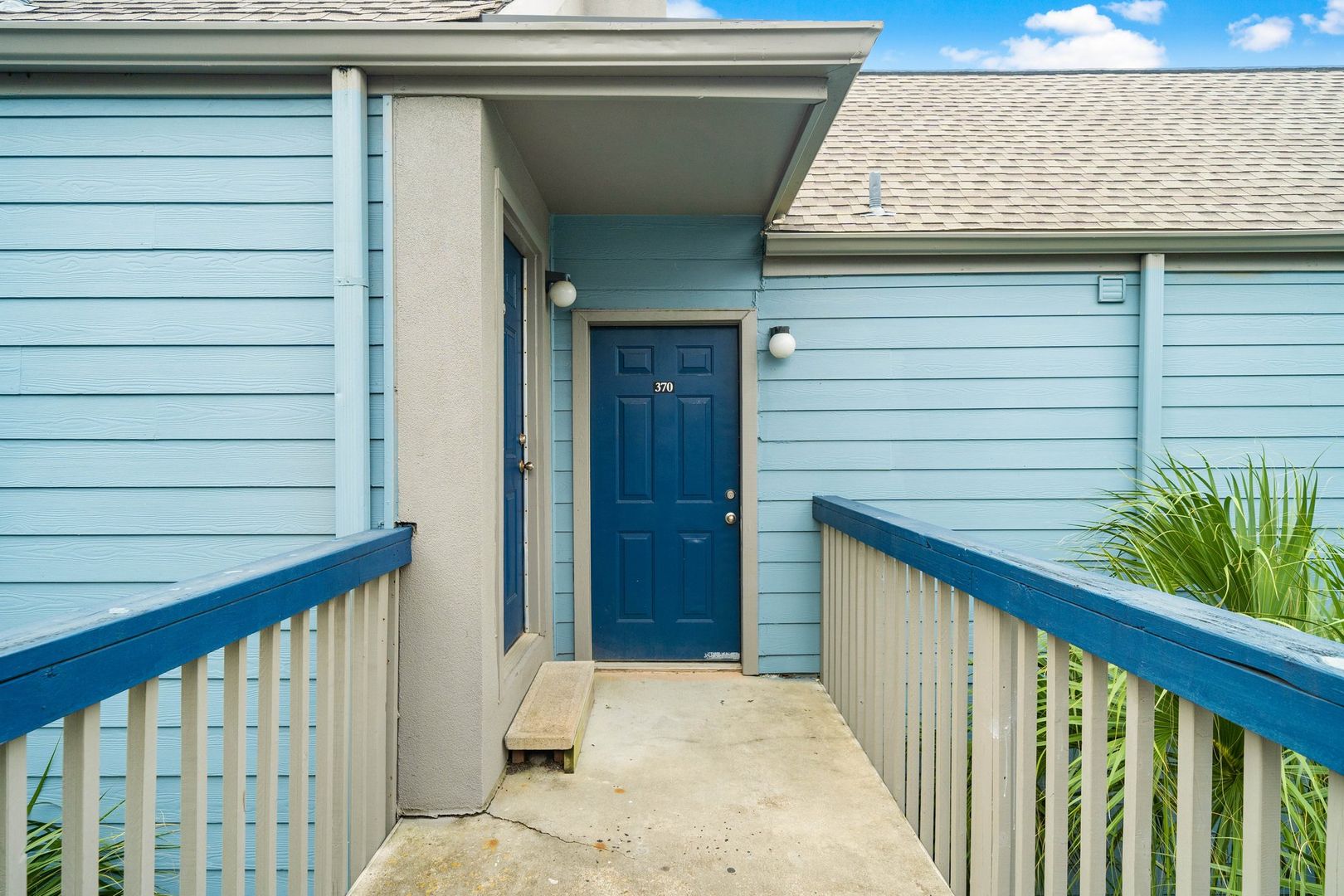 Galveston Apartment: 8100 Seawall Blvd