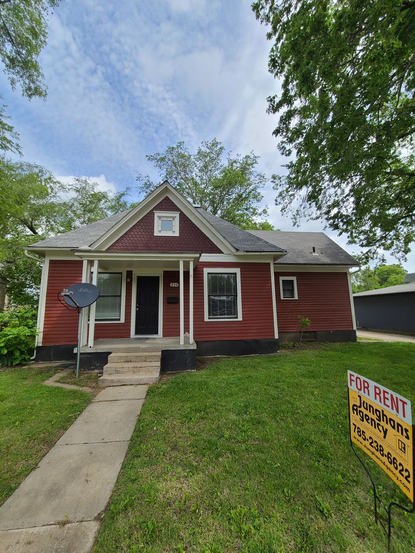 Junction City House: 834 W. 6th