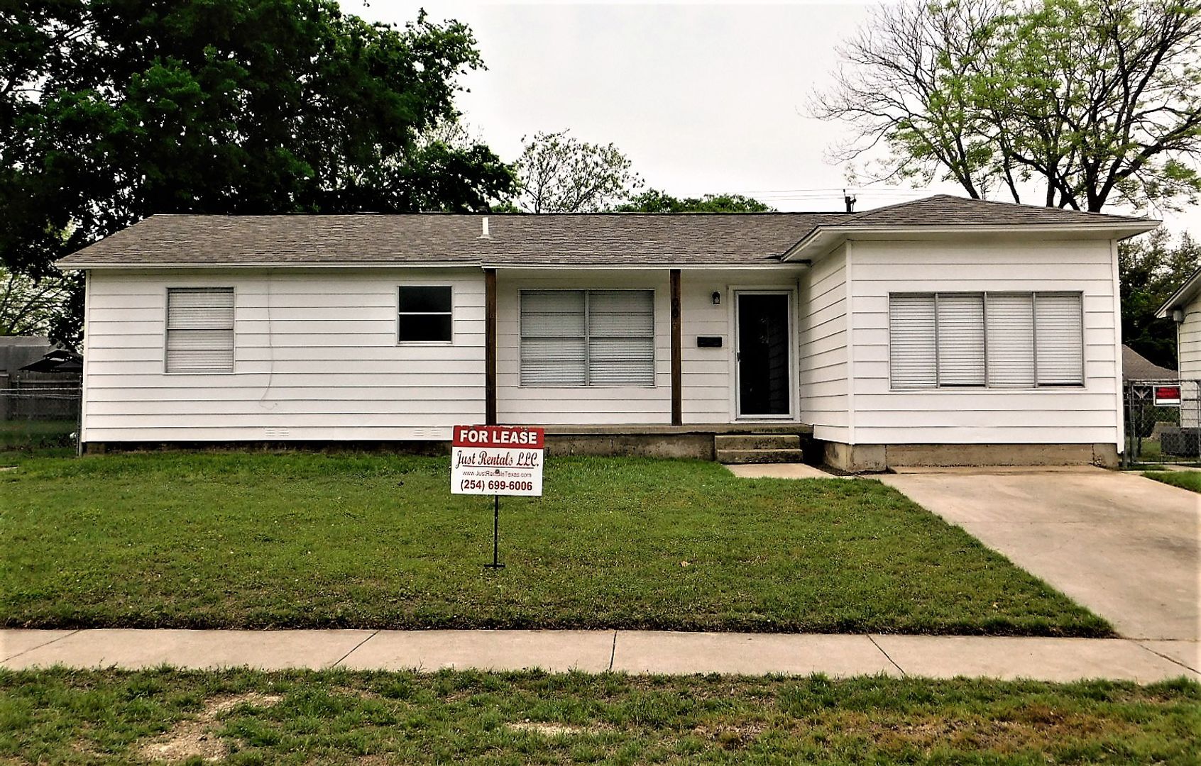 Killeen House: 1100 Estes Dr
