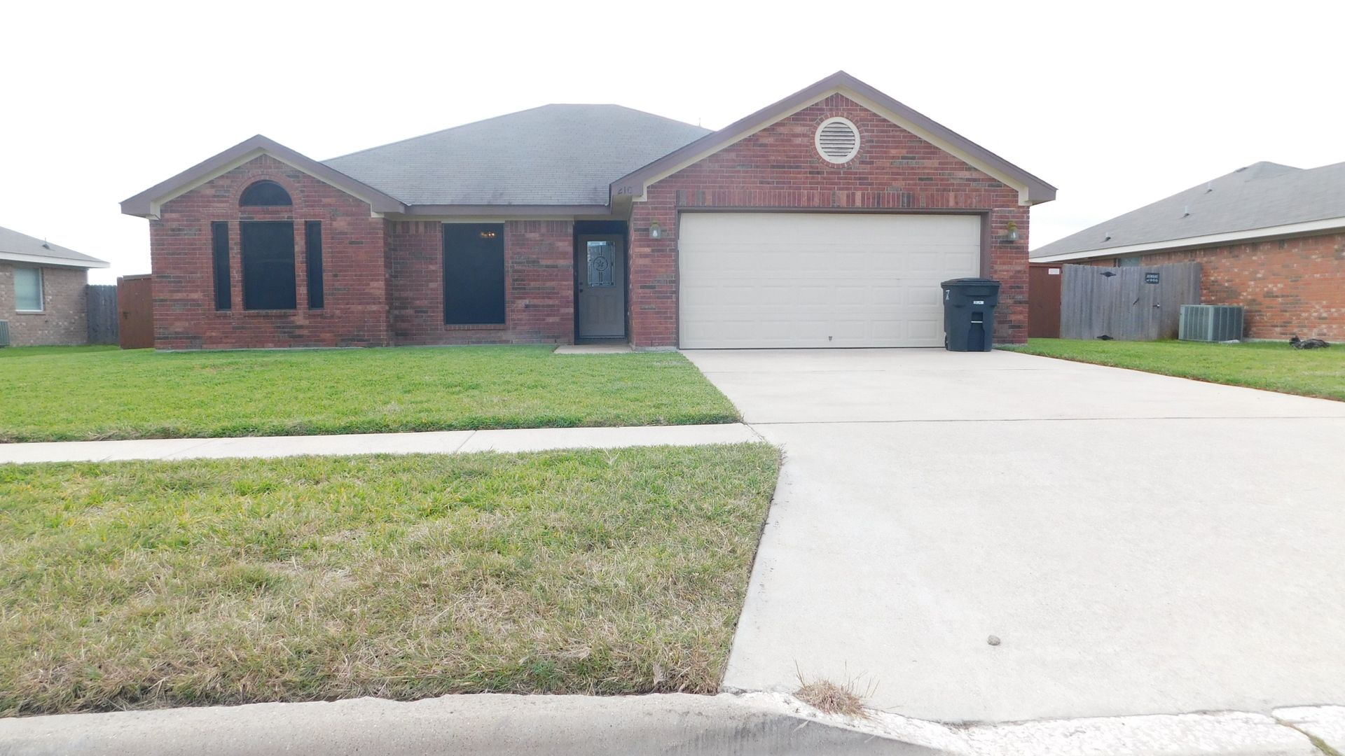Killeen House: 210 Viola Dr.
