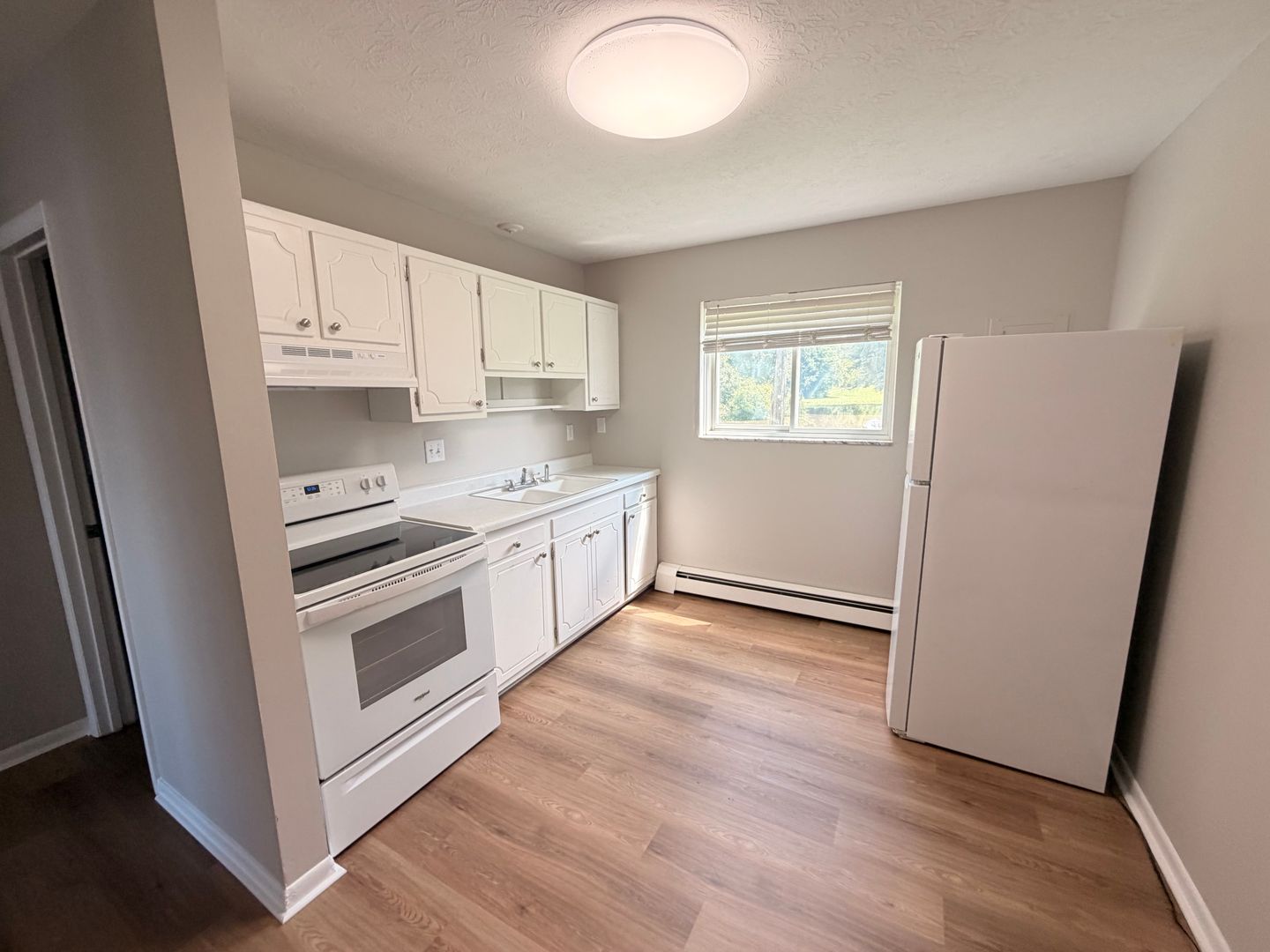 Rushville Apartment: 1616 N Main