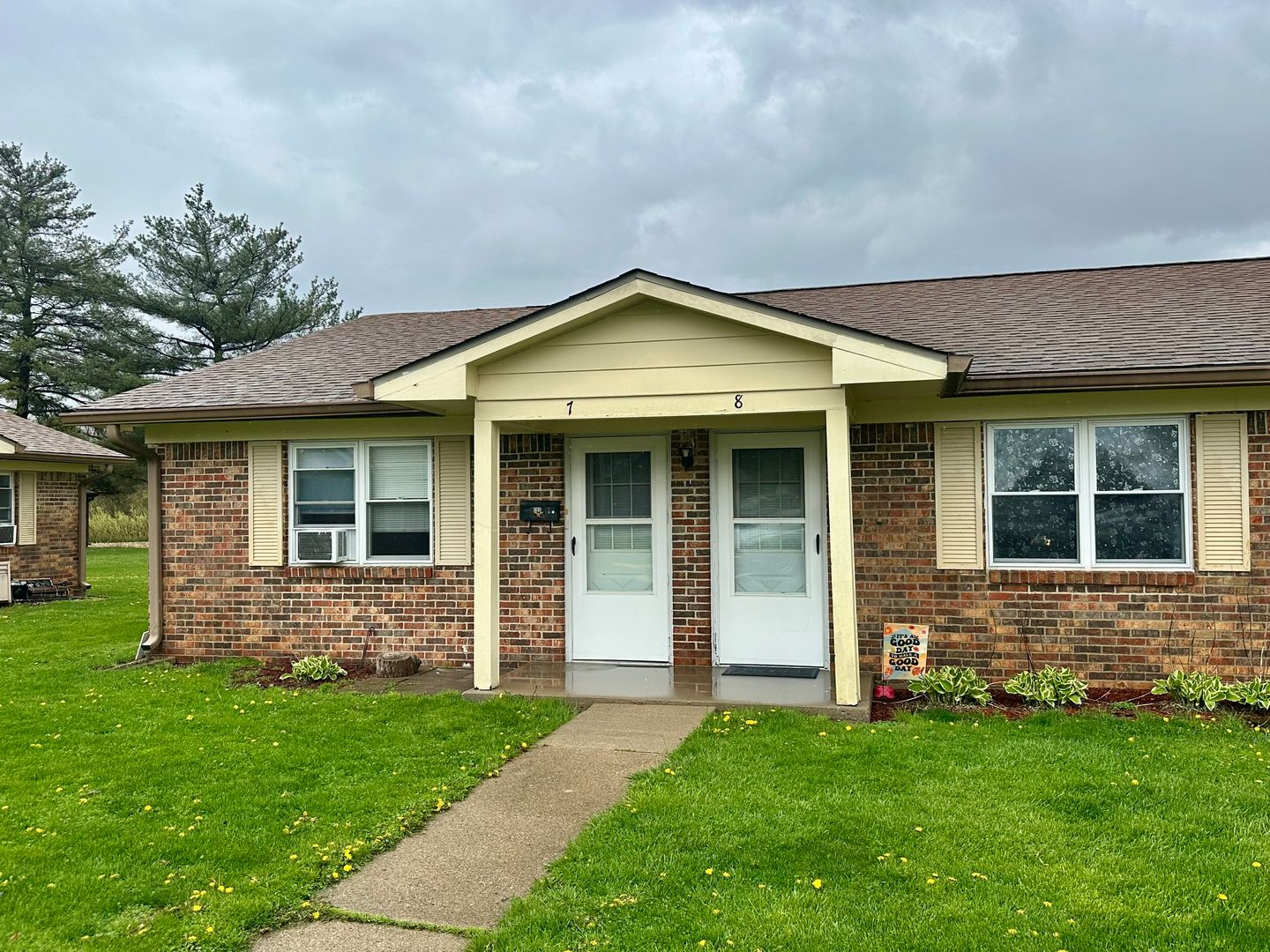 Rushville Apartment: 1102 N Benjamin - 8