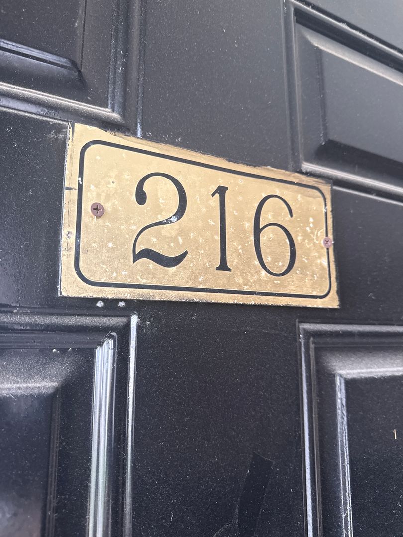 Houston Apartment: 9501 Beechnut Street
