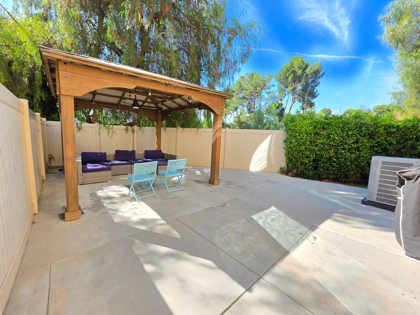 14910 W Castille Way 23 of 27