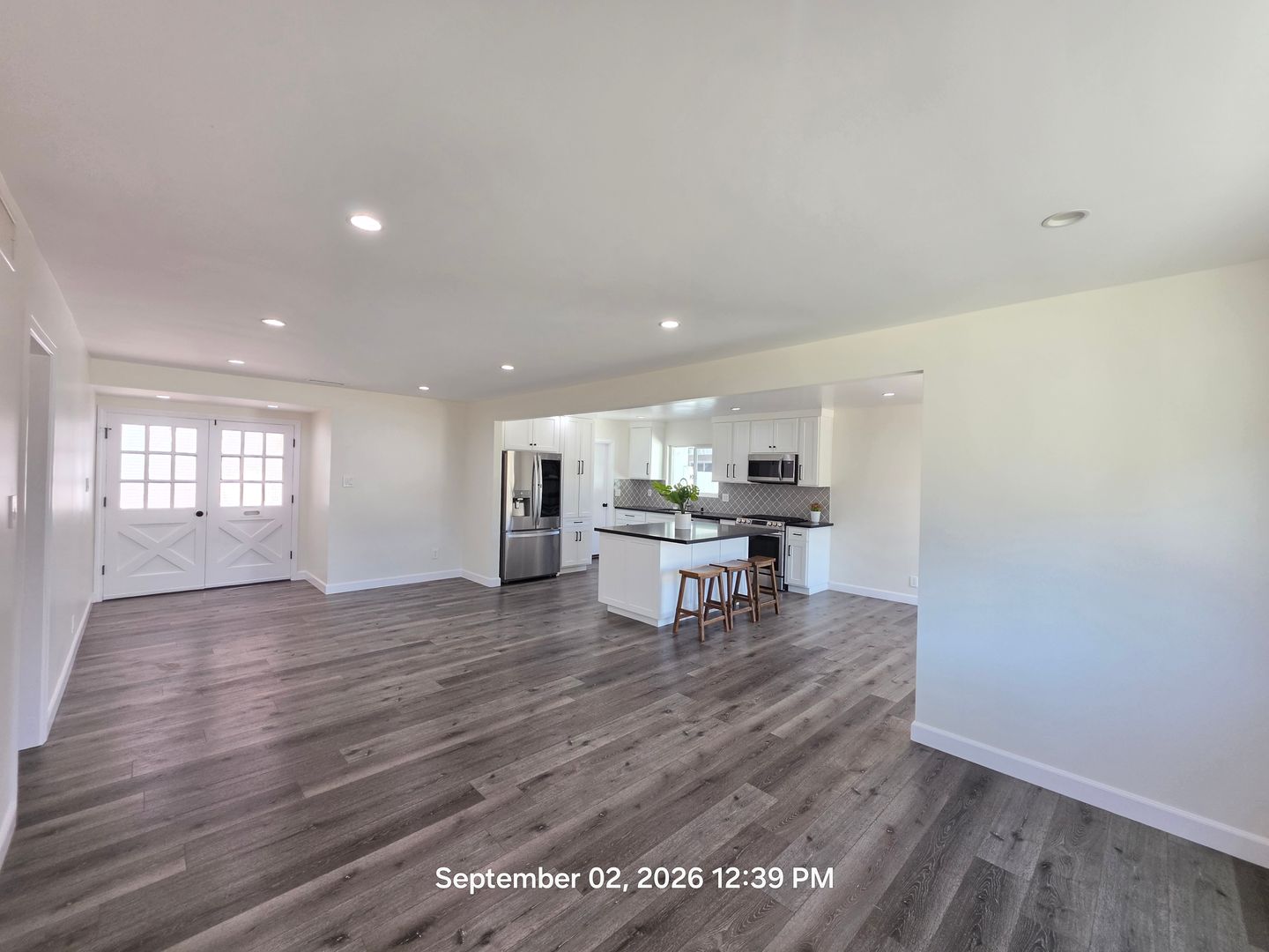 858 N Darfield Ave 10 of 12