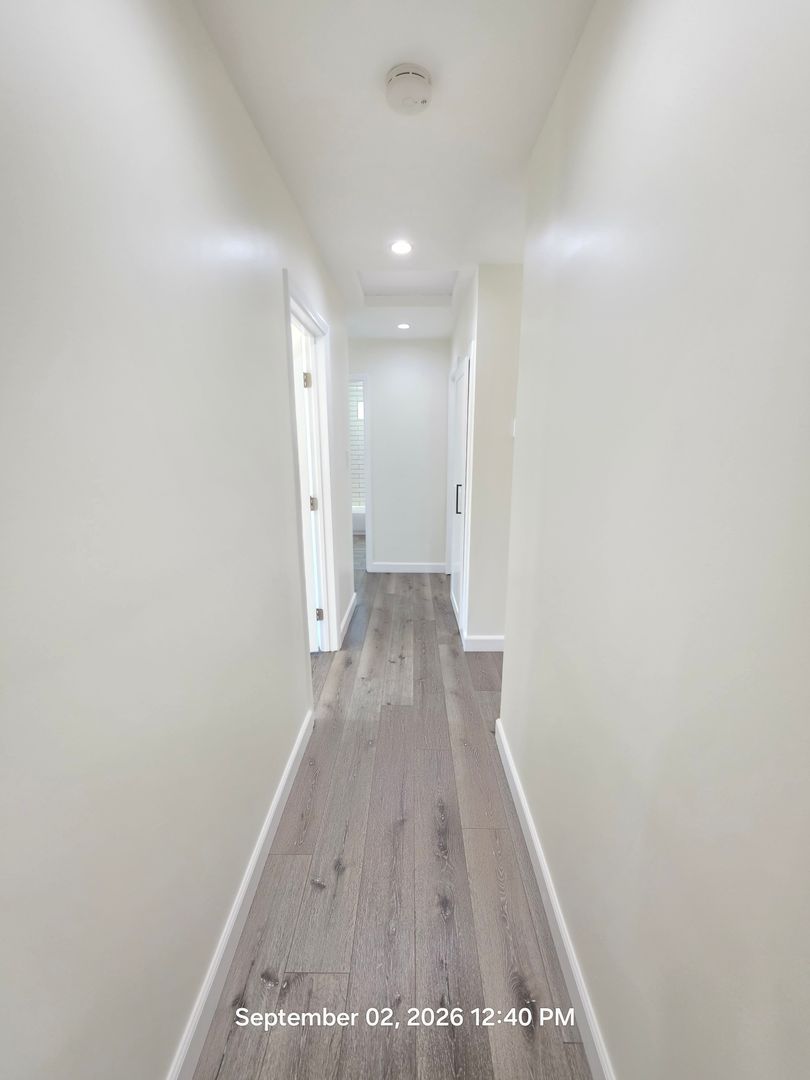 858 N Darfield Ave 12 of 12