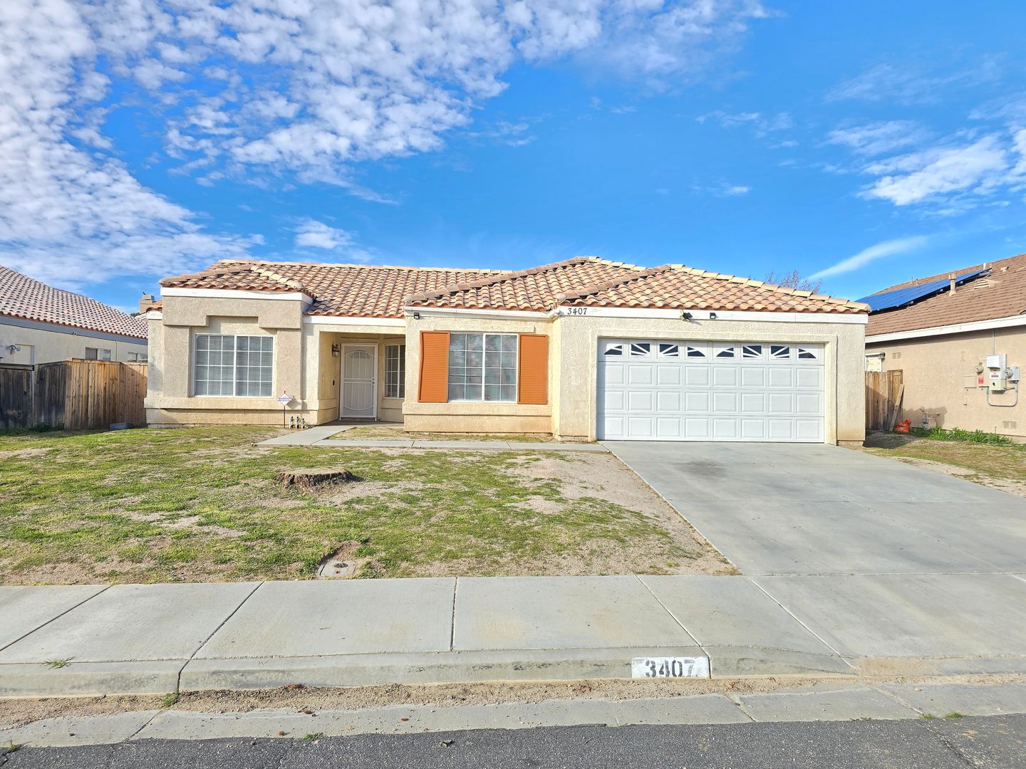 Rosamond House: 3407 Dakota St