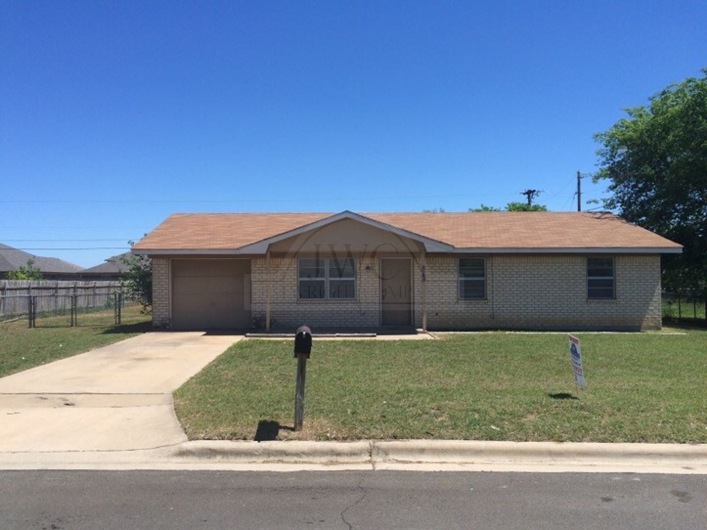 Killeen House: 6702 Wagon Wheel