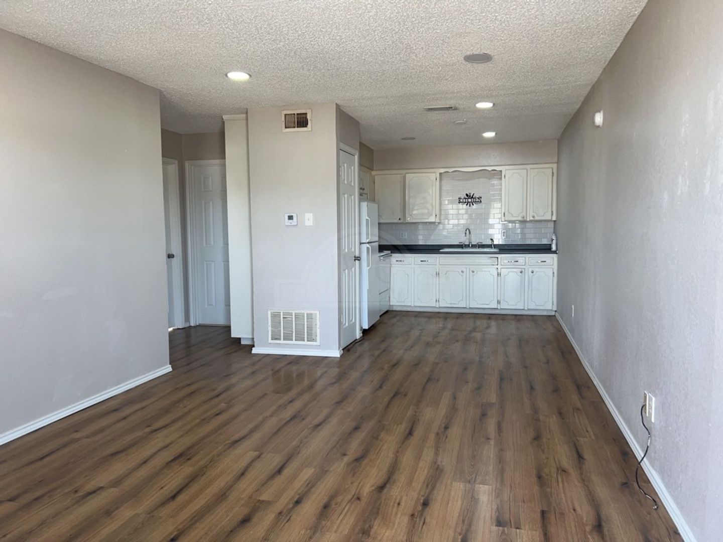 Copperas Cove Apartment: 507 Hackberry St