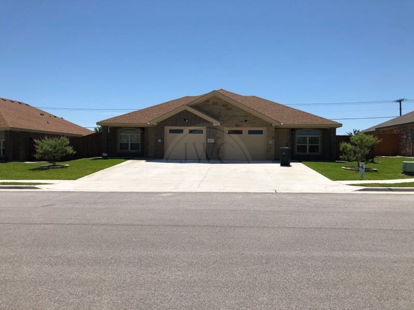 Killeen Multiplex: 5800 Luminous Ln