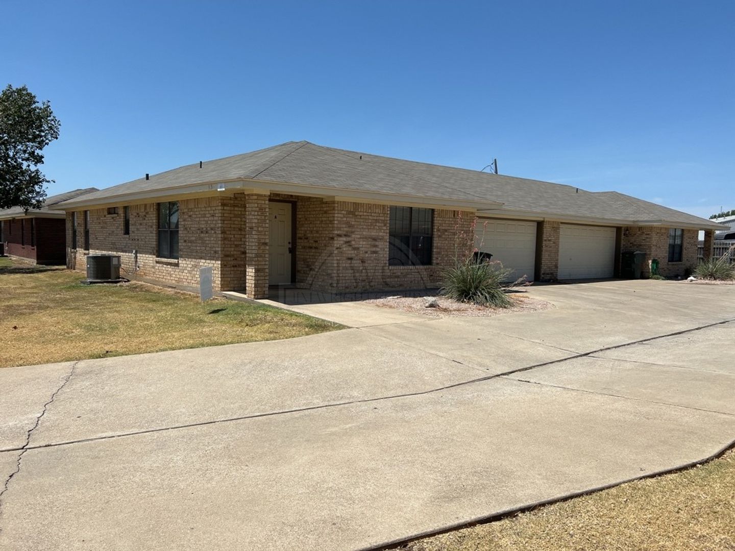 Killeen Apartment: 913 McDaniel Circle
